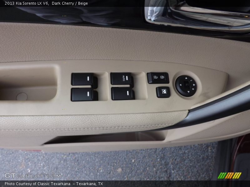 Dark Cherry / Beige 2013 Kia Sorento LX V6