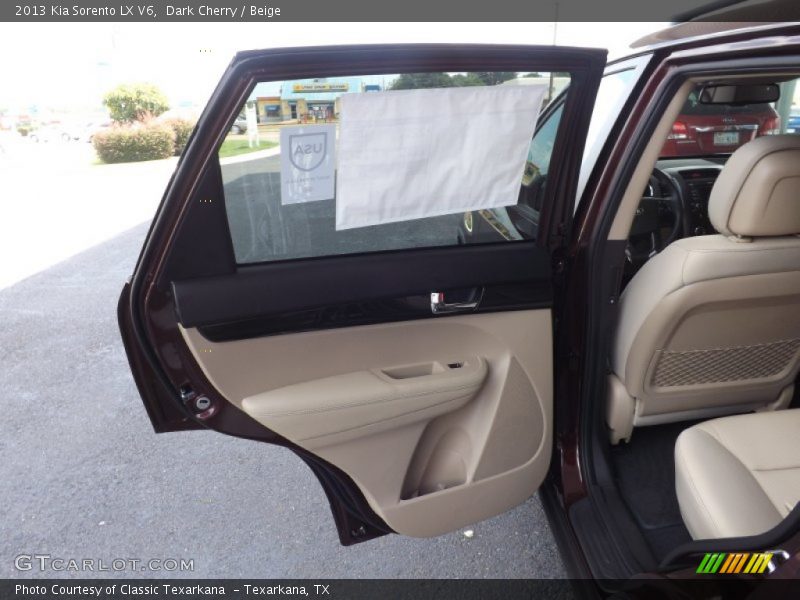 Dark Cherry / Beige 2013 Kia Sorento LX V6