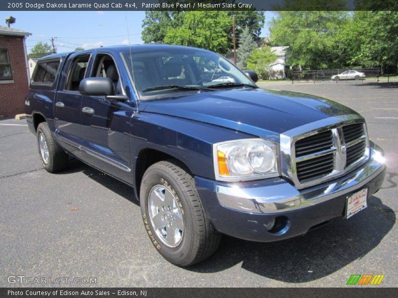 Patriot Blue Pearl / Medium Slate Gray 2005 Dodge Dakota Laramie Quad Cab 4x4