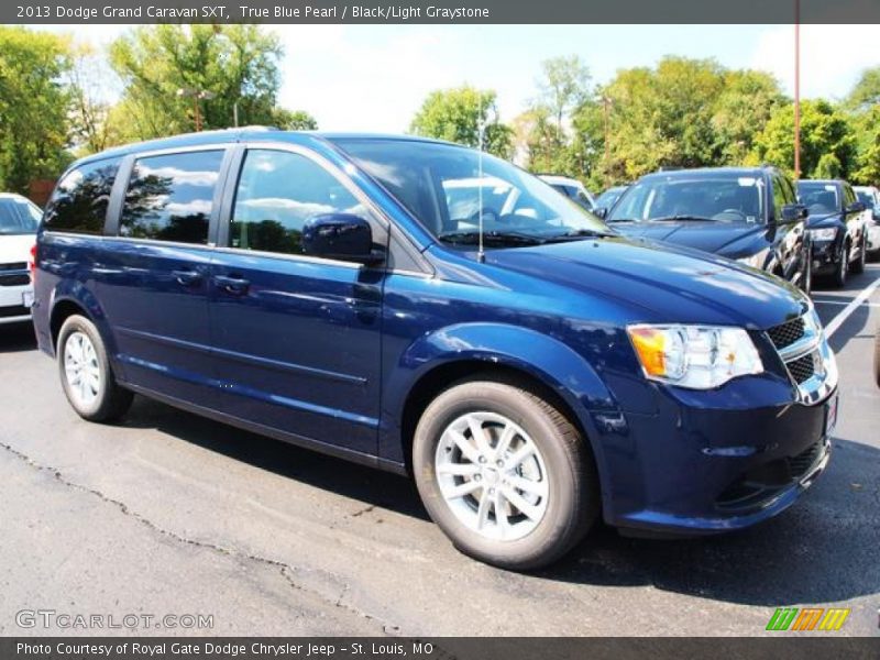 True Blue Pearl / Black/Light Graystone 2013 Dodge Grand Caravan SXT