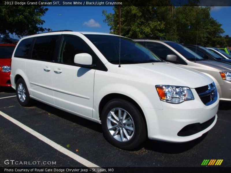 Stone White / Black/Light Graystone 2013 Dodge Grand Caravan SXT