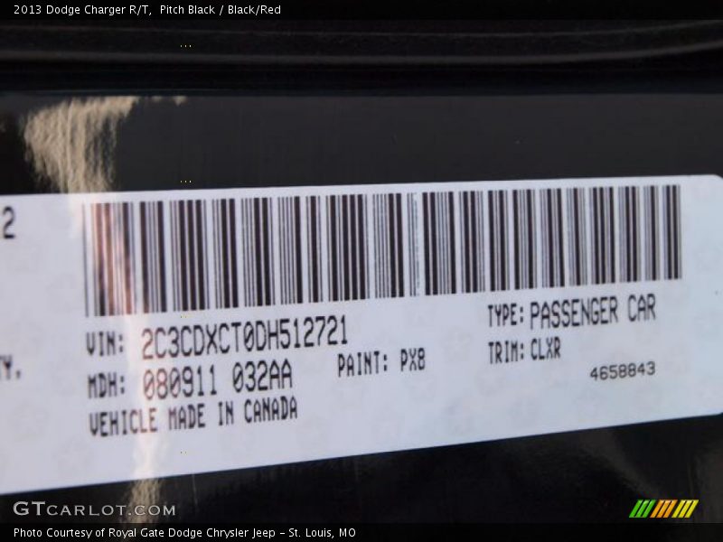 Pitch Black / Black/Red 2013 Dodge Charger R/T