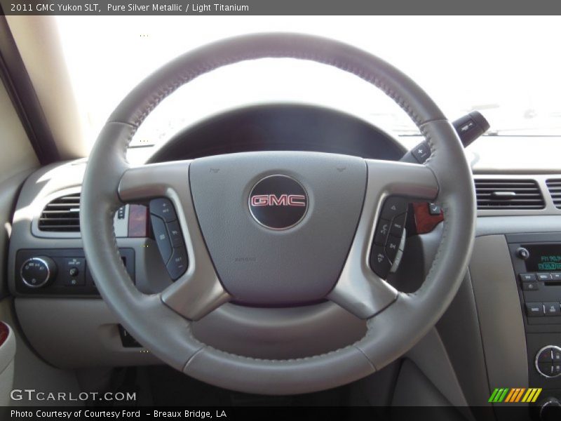 Pure Silver Metallic / Light Titanium 2011 GMC Yukon SLT