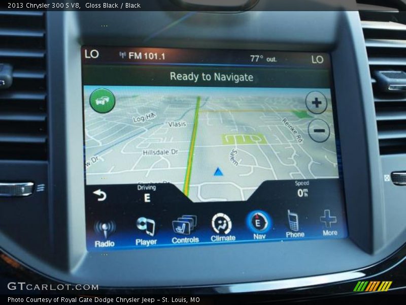 Navigation of 2013 300 S V8