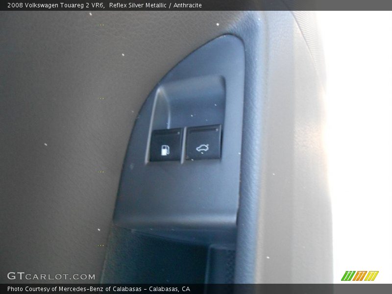 Reflex Silver Metallic / Anthracite 2008 Volkswagen Touareg 2 VR6