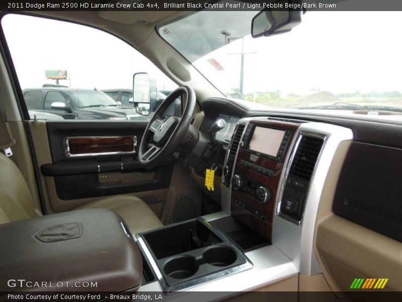 Brilliant Black Crystal Pearl / Light Pebble Beige/Bark Brown 2011 Dodge Ram 2500 HD Laramie Crew Cab 4x4