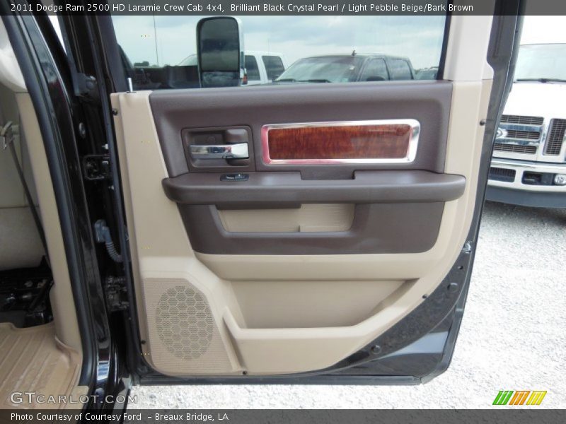 Brilliant Black Crystal Pearl / Light Pebble Beige/Bark Brown 2011 Dodge Ram 2500 HD Laramie Crew Cab 4x4