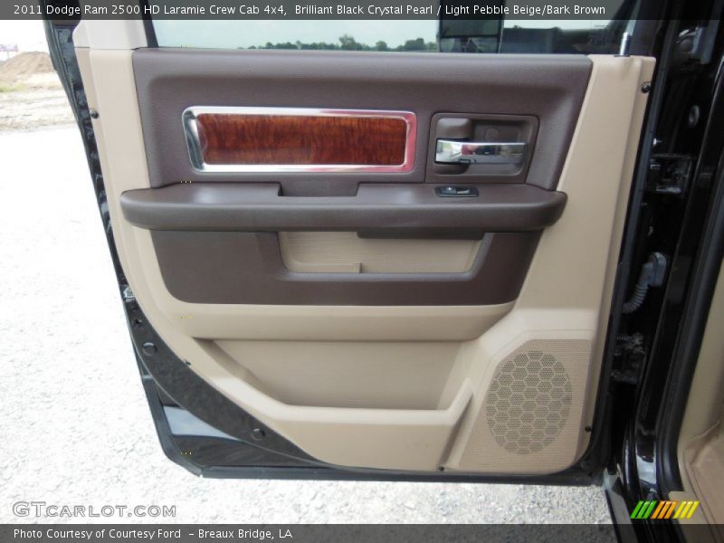 Brilliant Black Crystal Pearl / Light Pebble Beige/Bark Brown 2011 Dodge Ram 2500 HD Laramie Crew Cab 4x4