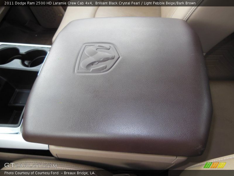 Brilliant Black Crystal Pearl / Light Pebble Beige/Bark Brown 2011 Dodge Ram 2500 HD Laramie Crew Cab 4x4