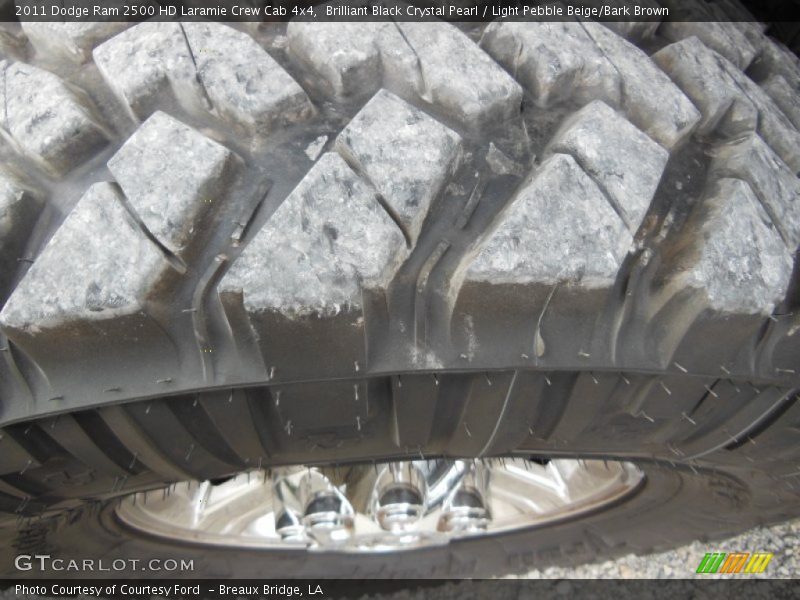Brilliant Black Crystal Pearl / Light Pebble Beige/Bark Brown 2011 Dodge Ram 2500 HD Laramie Crew Cab 4x4