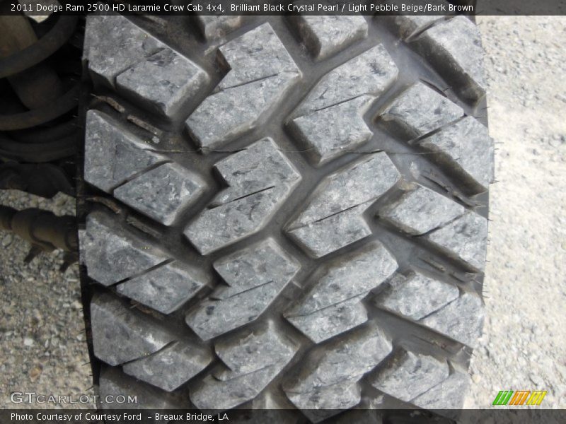 Brilliant Black Crystal Pearl / Light Pebble Beige/Bark Brown 2011 Dodge Ram 2500 HD Laramie Crew Cab 4x4