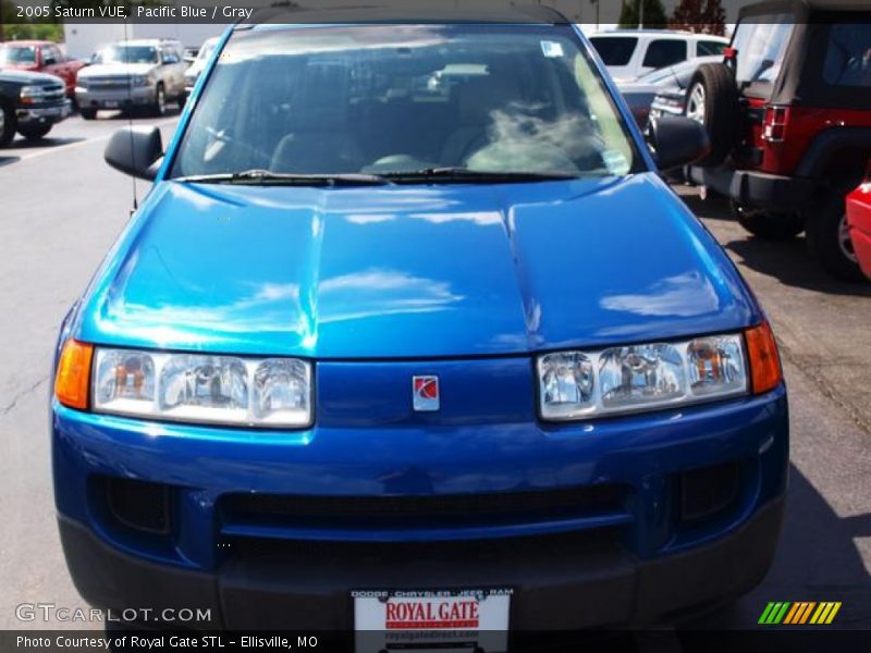 Pacific Blue / Gray 2005 Saturn VUE