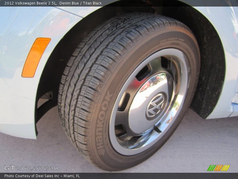 Denim Blue / Titan Black 2012 Volkswagen Beetle 2.5L