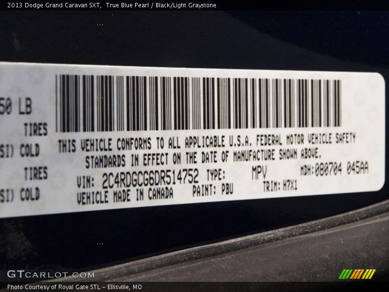 True Blue Pearl / Black/Light Graystone 2013 Dodge Grand Caravan SXT