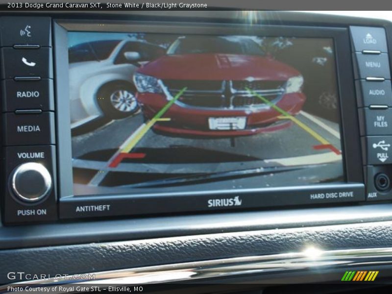 Stone White / Black/Light Graystone 2013 Dodge Grand Caravan SXT