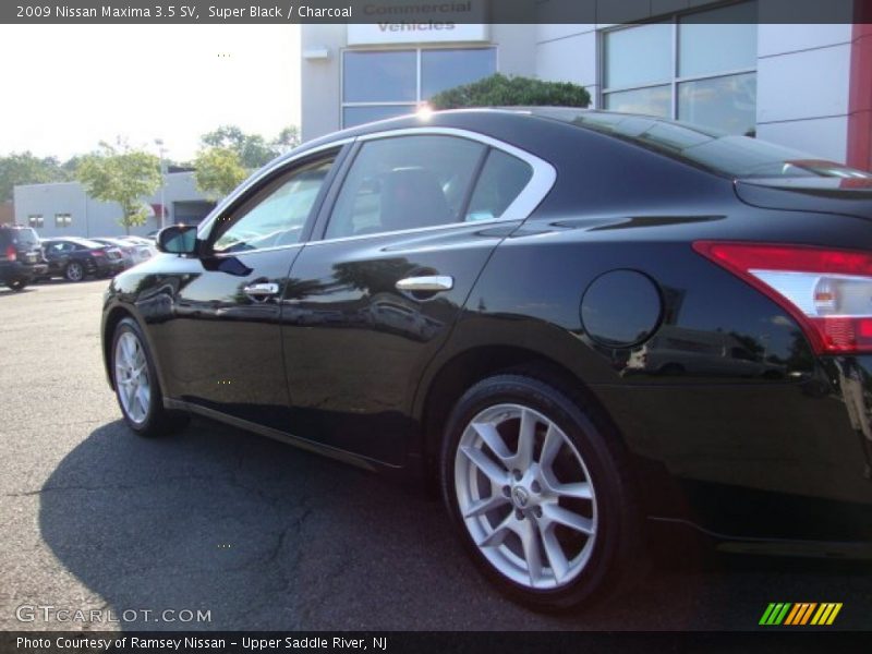Super Black / Charcoal 2009 Nissan Maxima 3.5 SV