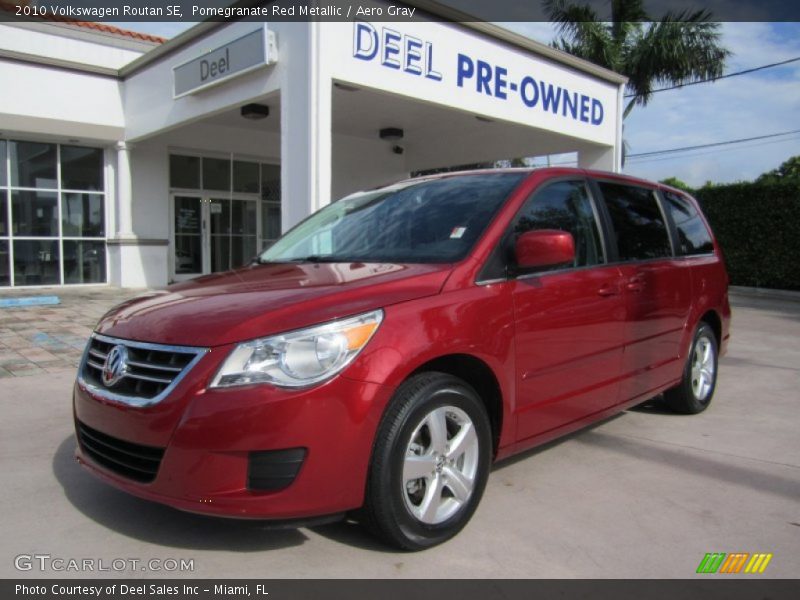 Pomegranate Red Metallic / Aero Gray 2010 Volkswagen Routan SE