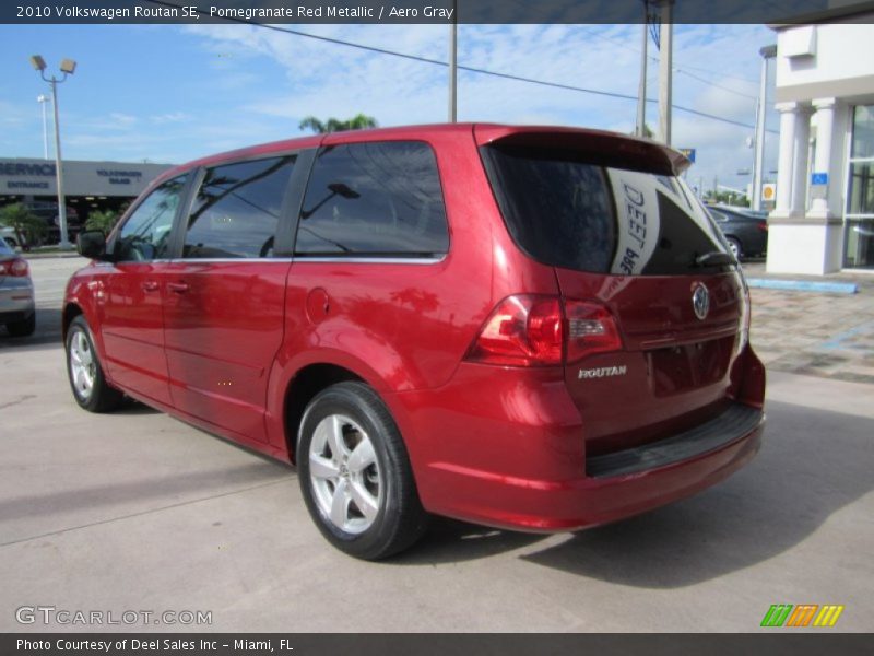 Pomegranate Red Metallic / Aero Gray 2010 Volkswagen Routan SE