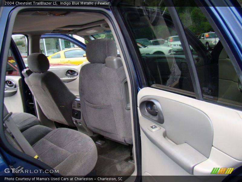 Indigo Blue Metallic / Pewter 2004 Chevrolet TrailBlazer LS