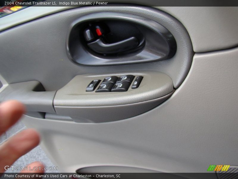 Indigo Blue Metallic / Pewter 2004 Chevrolet TrailBlazer LS