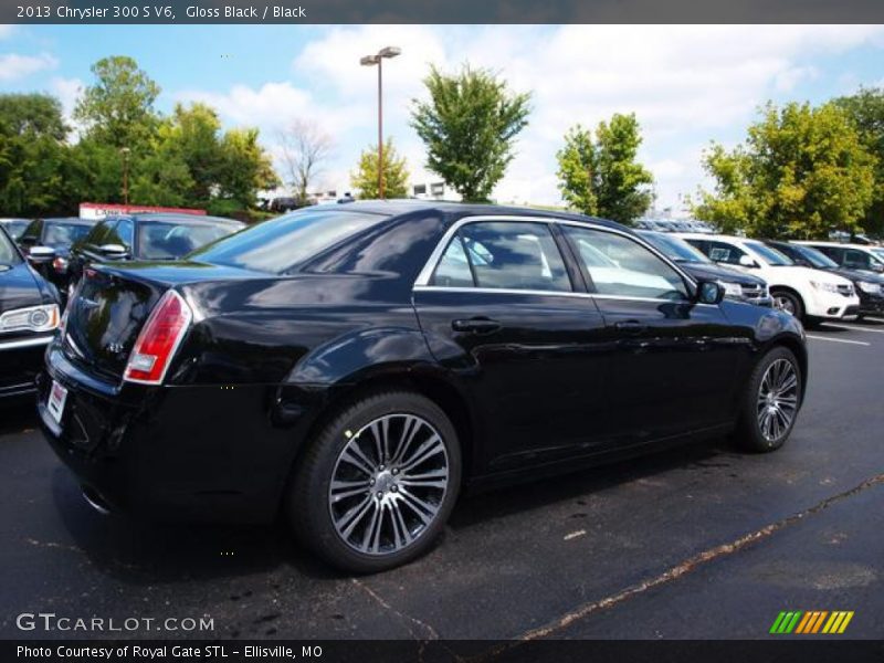 Gloss Black / Black 2013 Chrysler 300 S V6