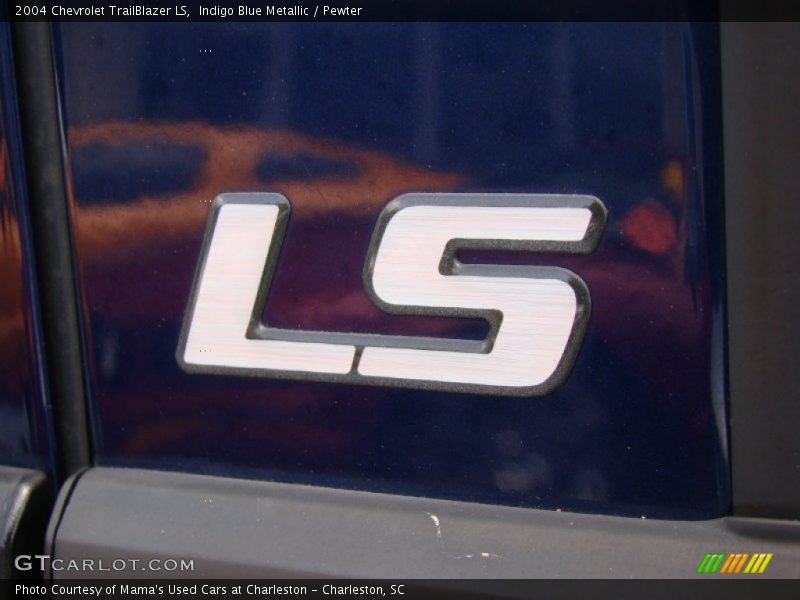 Indigo Blue Metallic / Pewter 2004 Chevrolet TrailBlazer LS