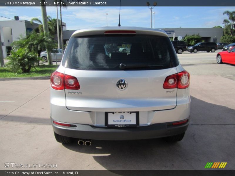 Reflex Silver Metallic / Charcoal 2010 Volkswagen Tiguan S