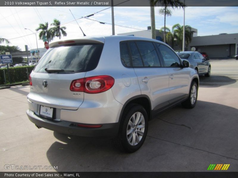 Reflex Silver Metallic / Charcoal 2010 Volkswagen Tiguan S