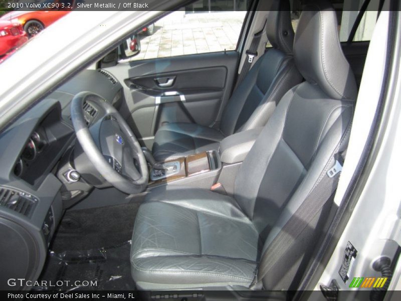 Silver Metallic / Off Black 2010 Volvo XC90 3.2