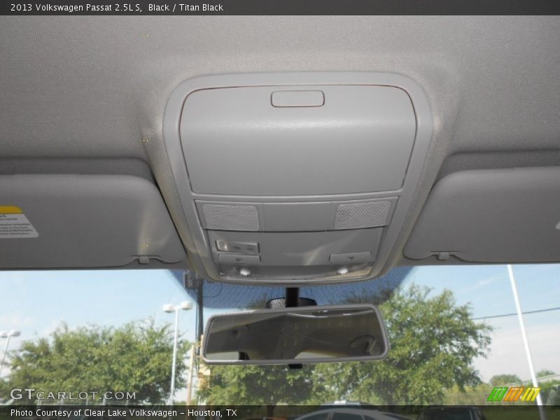 Black / Titan Black 2013 Volkswagen Passat 2.5L S