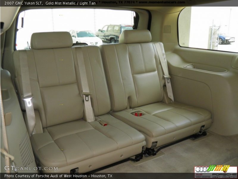 Gold Mist Metallic / Light Tan 2007 GMC Yukon SLT