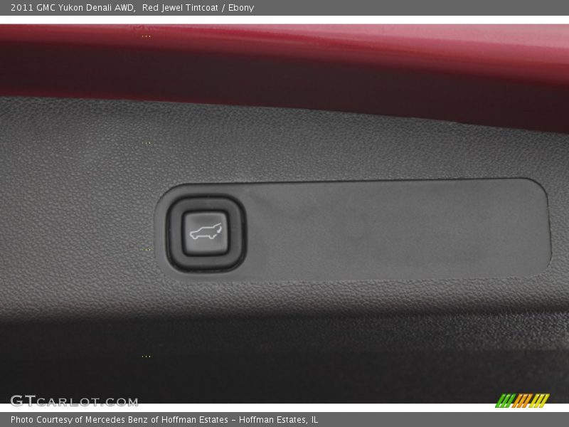 Red Jewel Tintcoat / Ebony 2011 GMC Yukon Denali AWD