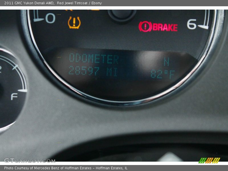 Red Jewel Tintcoat / Ebony 2011 GMC Yukon Denali AWD