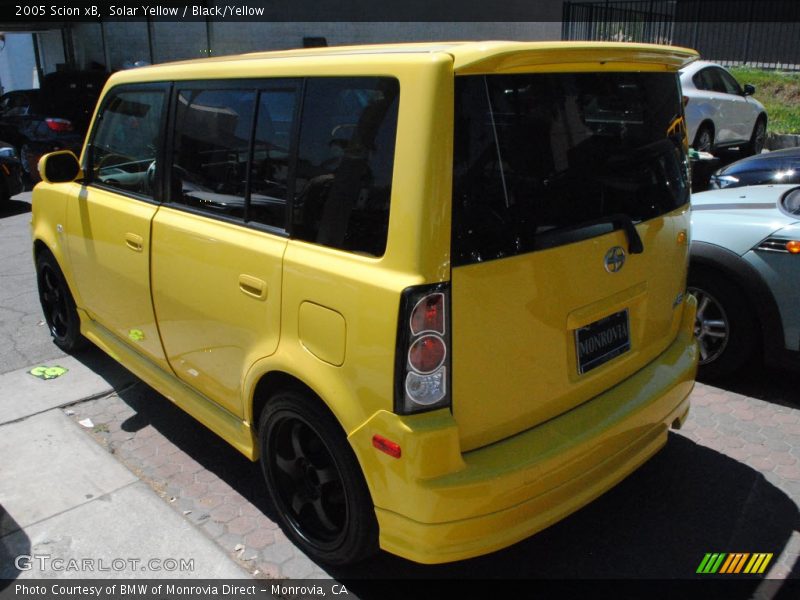 Solar Yellow / Black/Yellow 2005 Scion xB