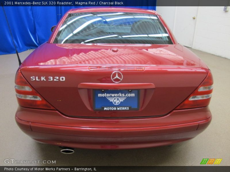 Magma Red / Charcoal Black 2001 Mercedes-Benz SLK 320 Roadster