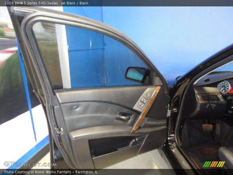 Jet Black / Black 2004 BMW 5 Series 545i Sedan