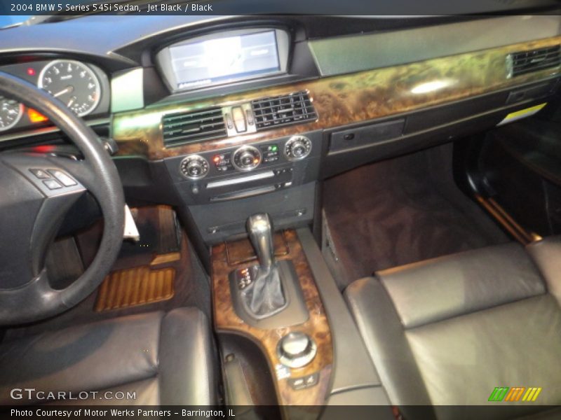 Jet Black / Black 2004 BMW 5 Series 545i Sedan