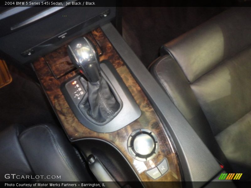  2004 5 Series 545i Sedan 6 Speed Automatic Shifter
