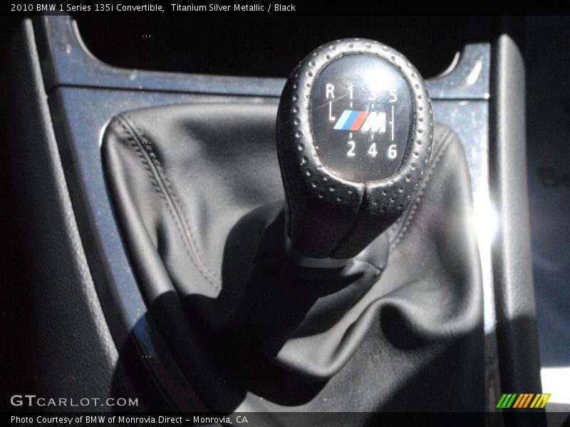  2010 1 Series 135i Convertible 6 Speed Manual Shifter