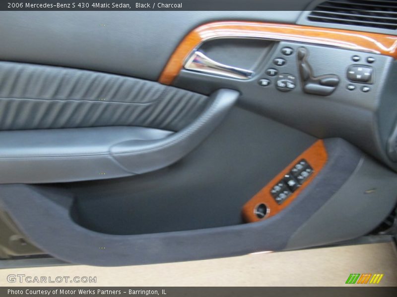 Black / Charcoal 2006 Mercedes-Benz S 430 4Matic Sedan