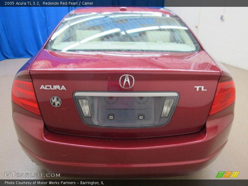 Redondo Red Pearl / Camel 2005 Acura TL 3.2