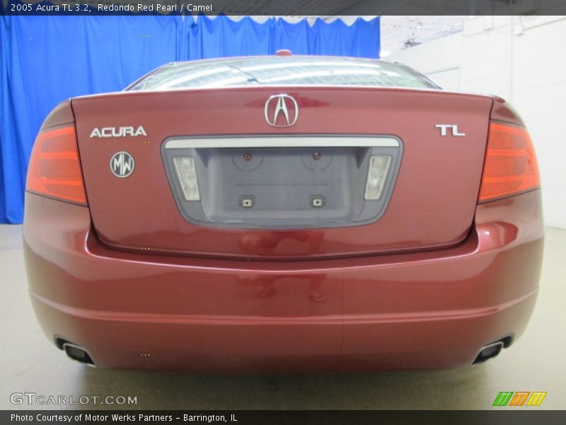 Redondo Red Pearl / Camel 2005 Acura TL 3.2
