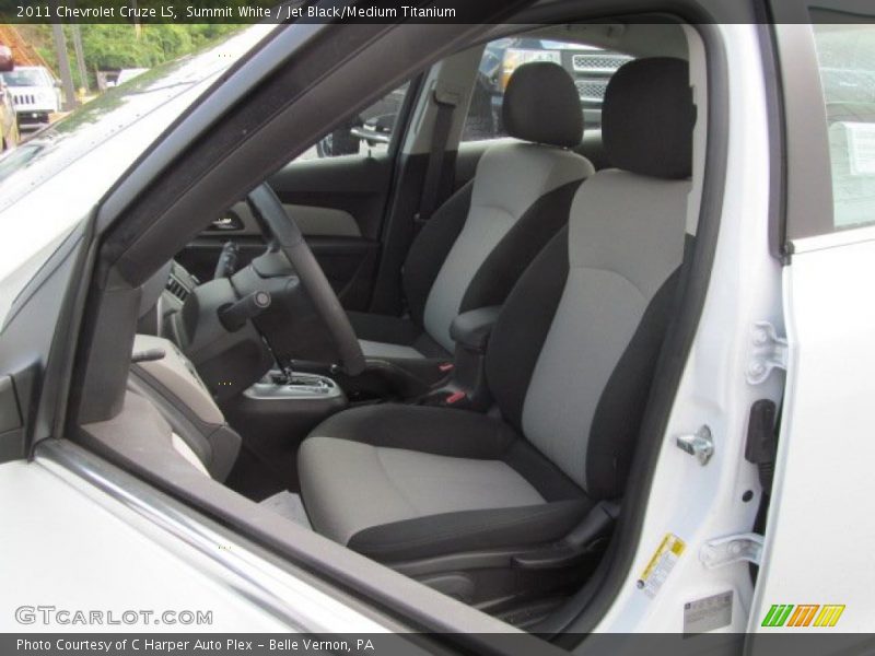 Summit White / Jet Black/Medium Titanium 2011 Chevrolet Cruze LS