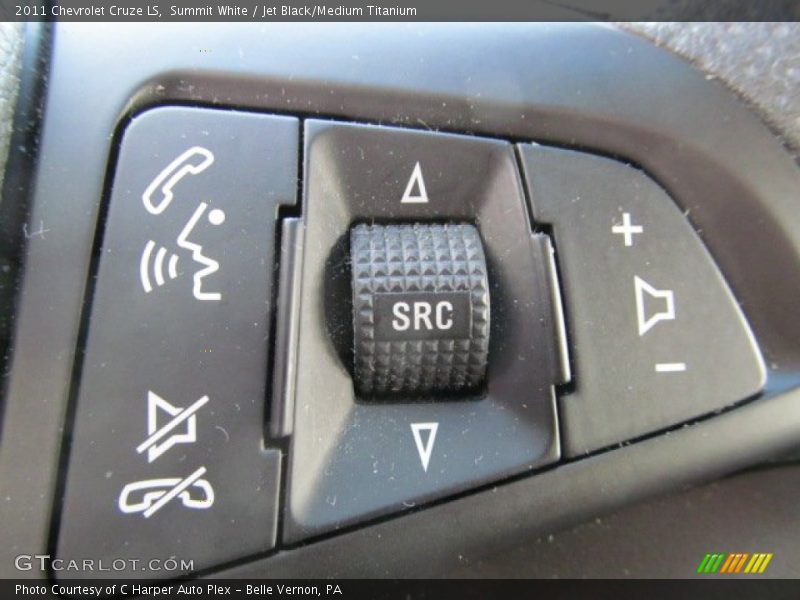 Summit White / Jet Black/Medium Titanium 2011 Chevrolet Cruze LS
