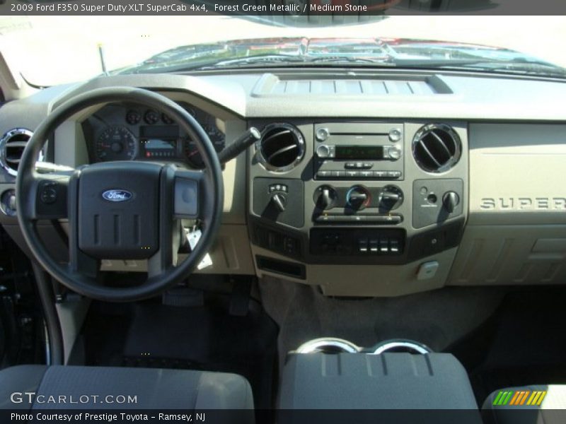 Forest Green Metallic / Medium Stone 2009 Ford F350 Super Duty XLT SuperCab 4x4