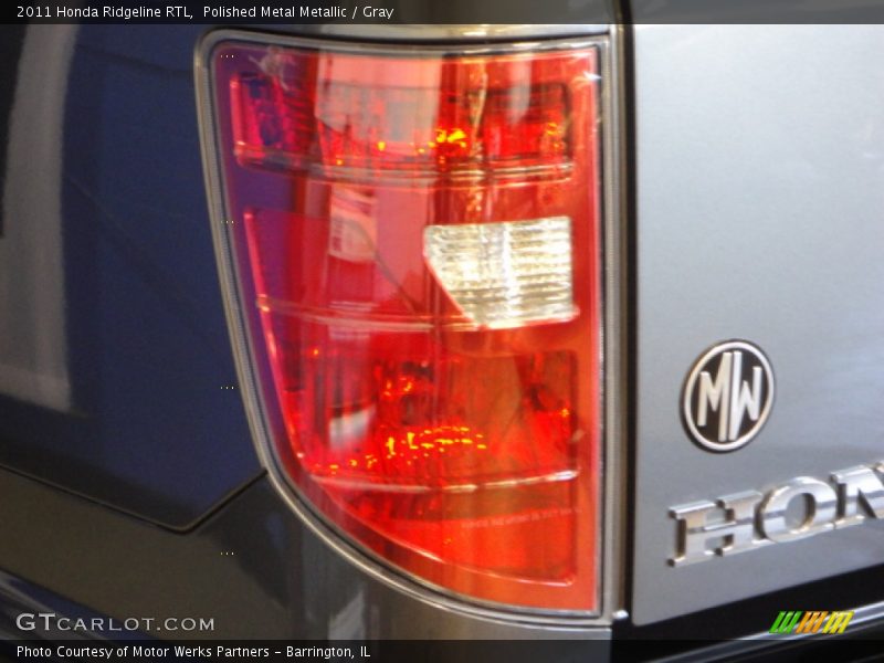 Polished Metal Metallic / Gray 2011 Honda Ridgeline RTL
