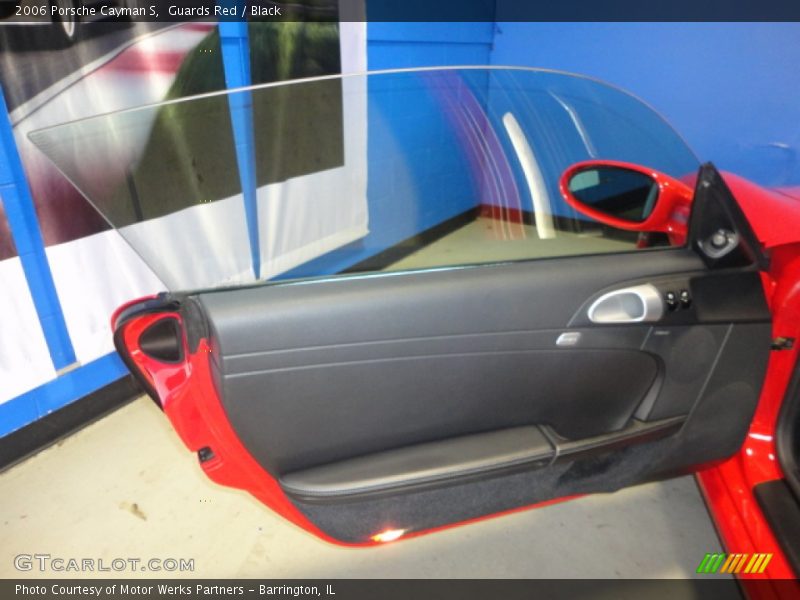 Guards Red / Black 2006 Porsche Cayman S