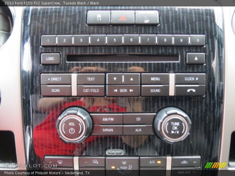 Tuxedo Black / Black 2010 Ford F150 FX2 SuperCrew