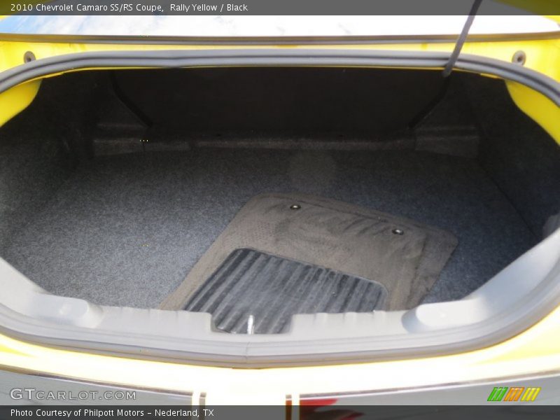  2010 Camaro SS/RS Coupe Trunk