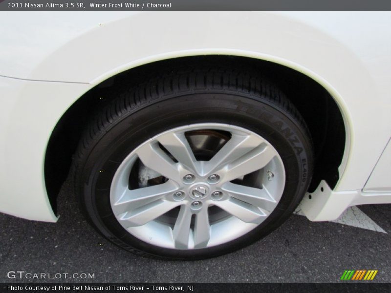 Winter Frost White / Charcoal 2011 Nissan Altima 3.5 SR